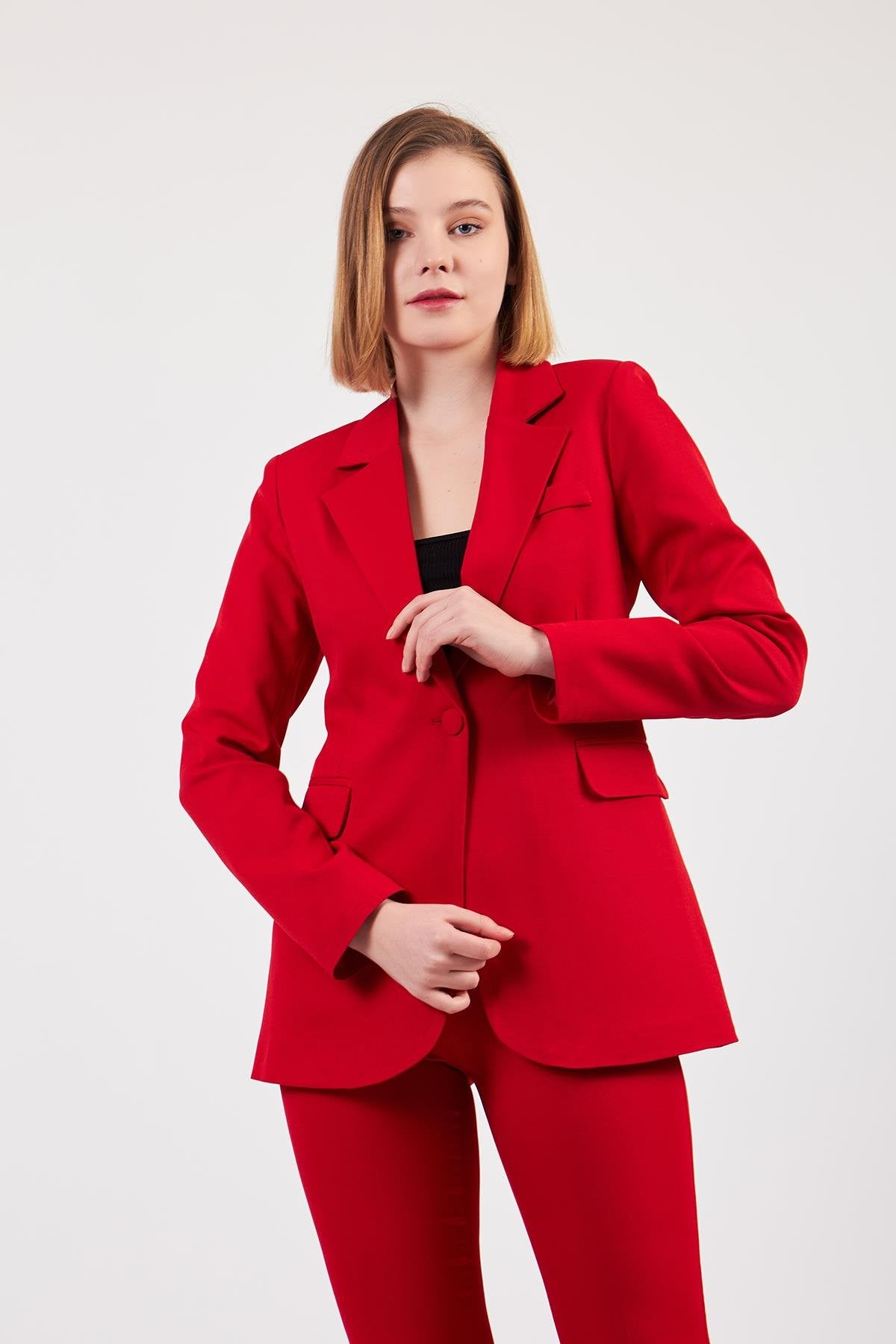 Kırmızı Tek Düğme Ceket
